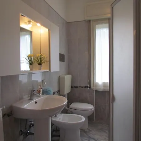 Apartment Spacious Near The *