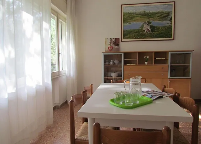 Spacious Near The Apartment